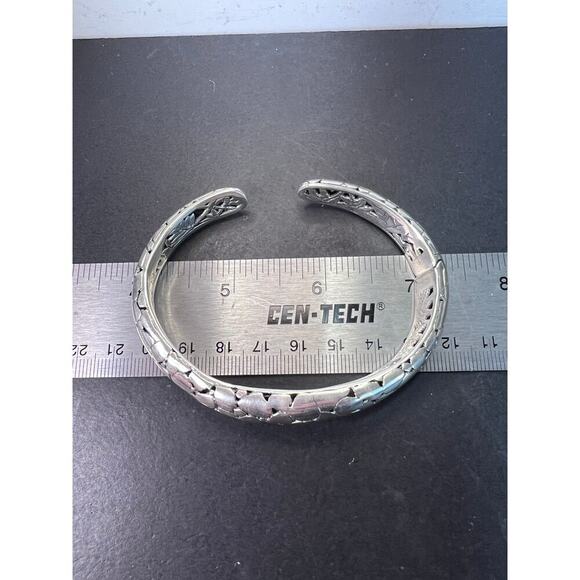 New Bali sterling silver cuff bracelet - Picture 3 of 12